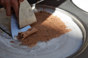 Glace à la plancha Izozkia